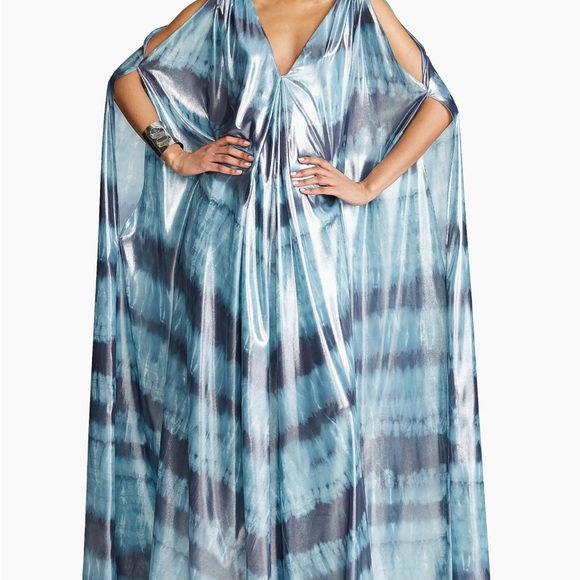 sachin and babi light blue dress Sheath Halter Chapel train Chiffon Wedding dress main image 0
